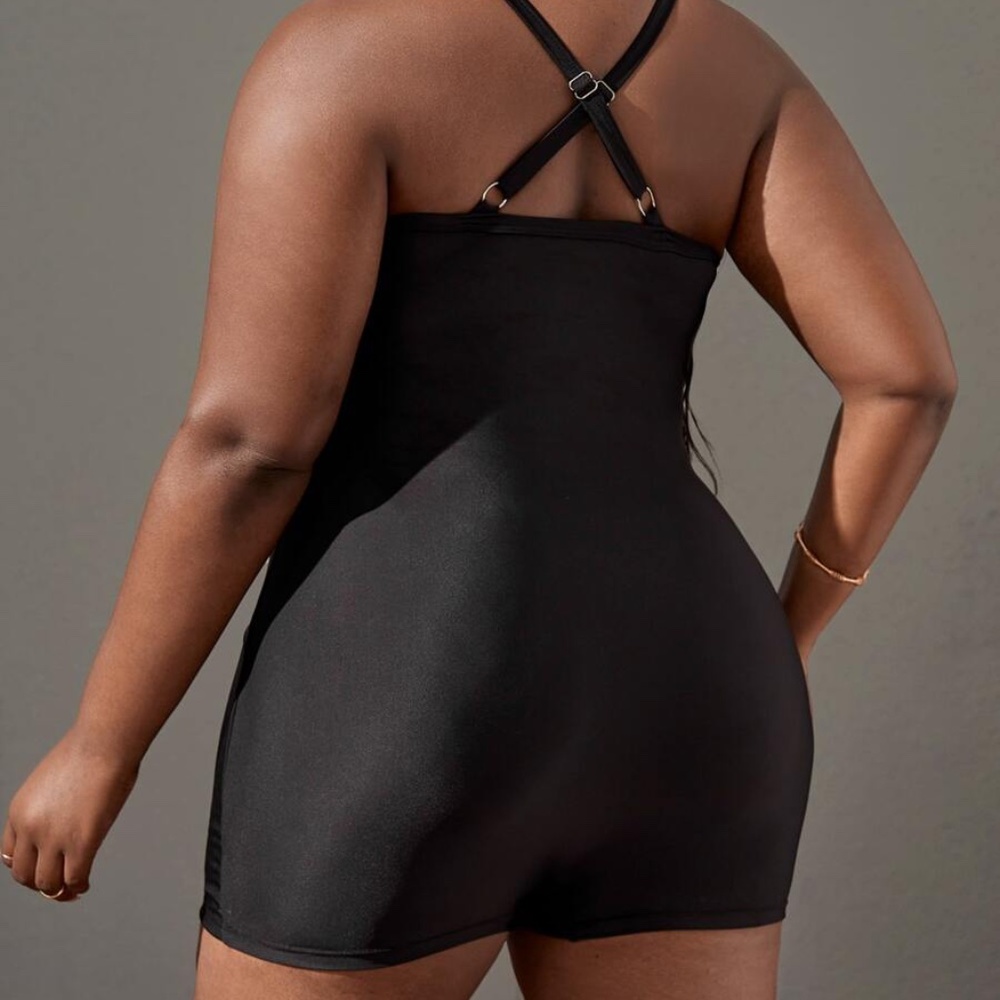 Retro Ruched Swimsuit -Plus Size - Picture 4 of 16